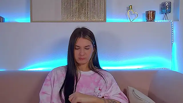 RachelSimpson online show from March 6, 12:43 am