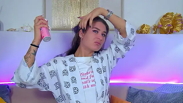 RachelSimpson online show from September 15, 6:24 am