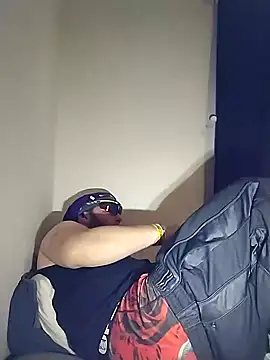 Snapshot of 29liquid1989 chatting on January 4, 7:02 pm 29liquid1989 online show from January 4, 7:02 pm