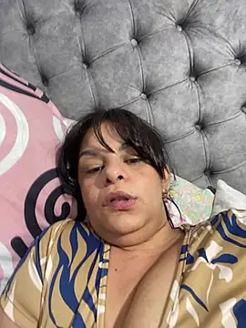 Kataliina online show from August 4, 3:21 am