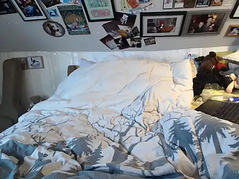 MaryG online show from October 7, 10:12 am