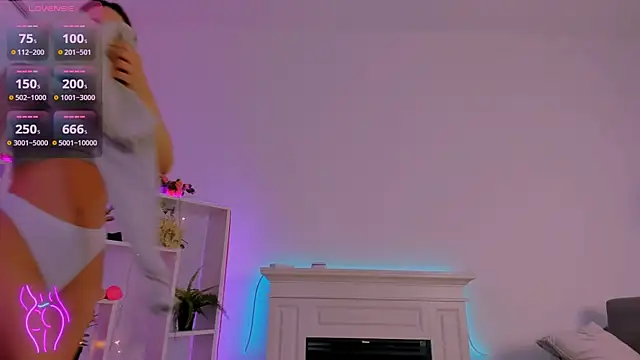 Alice in the  Wonderland online show from February 5, 1:11 pm