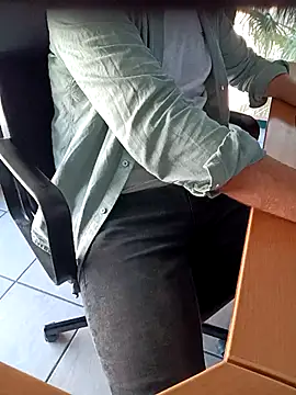 Laviestbelle online show from November 3, 2:29 pm