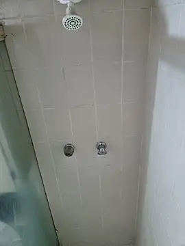 anthonylatynxd online show from February 6, 9:43 am