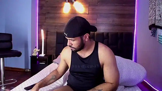 anthonylatynxd online show from February 8, 11:22 am