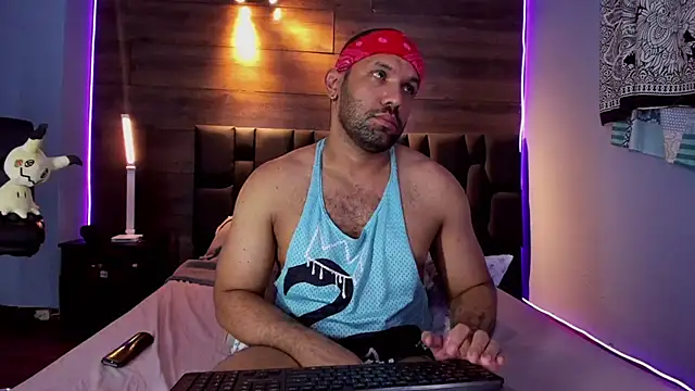 anthonylatynxd online show from February 18, 11:41 pm