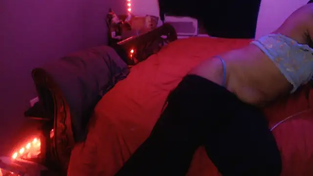 trophyboi69 online show from March 23, 4:49 am