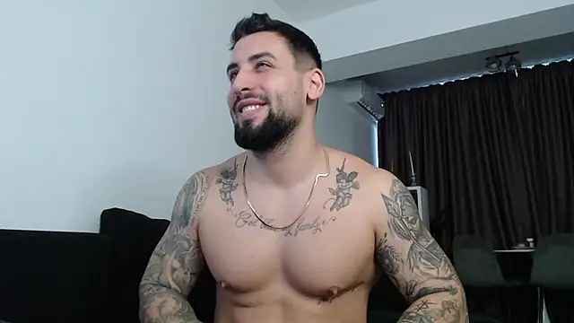  DylanGreen online show from November 11, 9:09 am