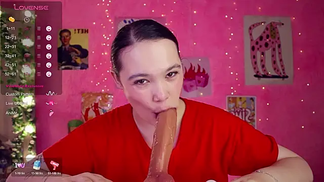 Snapshot of Chery_Lady22 chatting on November 23, 9:42 am Chery Lady22 online show from November 23, 9:42 am