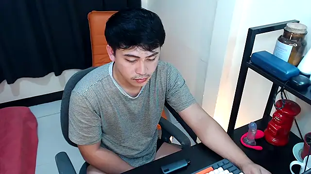 princeJayX online show from November 16, 4:18 am