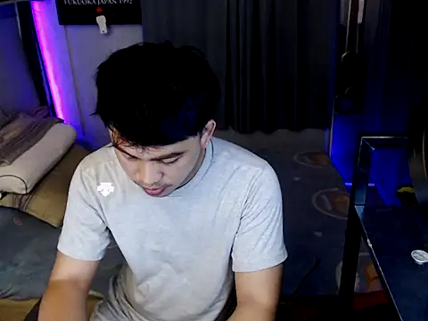 princeJayX online show from April 24, 6:49 am