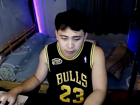 princeJayX online show from April 29, 5:33 am