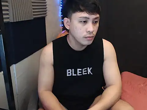Snapshot of princeJayX chatting on June 22, 1:52 pm princeJayX online show from June 22, 1:52 pm