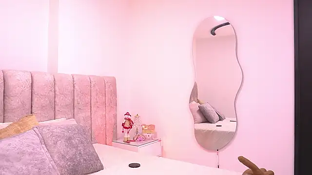 violeta aroca online show from December 19, 3:13 am