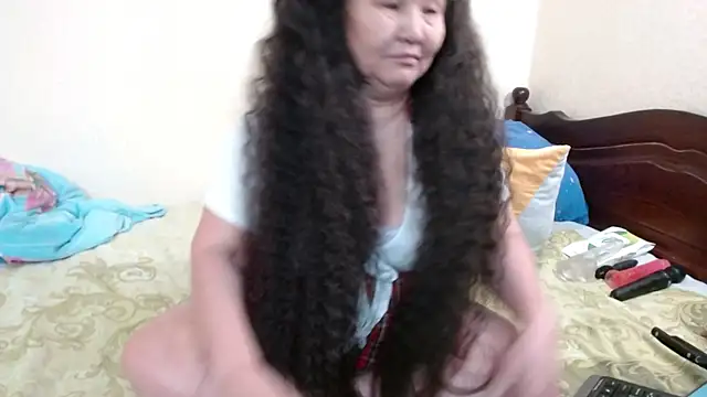 Zulfiya Bruce online show from February 26, 11:37 pm