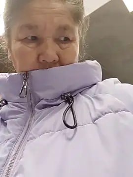 Zulfiya Bruce online show from October 18, 7:14 pm