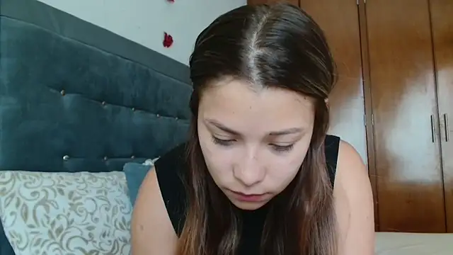 3littleschoolteens online show from April 30, 6:14 pm