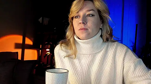 Snapshot of 5_in_one chatting on January 30, 5:09 am 5 in one online show from January 30, 5:09 am