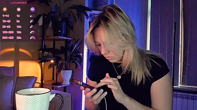 Snapshot of 5_in_one chatting on October 3, 4:53 am 5 in one online show from October 3, 4:53 am