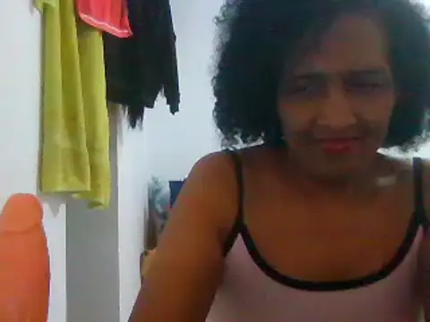 Snapshot of Aishamara chatting on March 10, 12:29 am Aishamara online show from March 10, 12:29 am