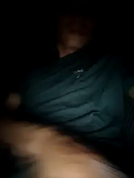 Snapshot of PrivCamZone chatting on October 28, 5:00 am PrivCamZone online show from October 28, 5:00 am