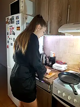 Keli Jessi online show from December 2, 6:21 pm