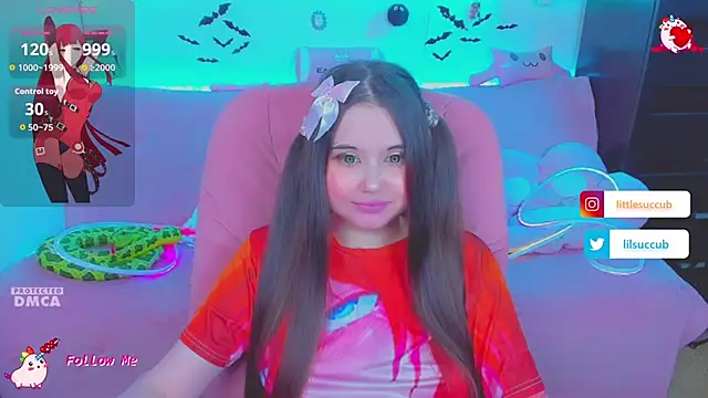 Snapshot of Lolisuccub chatting on June 15, 4:42 pm Lolisuccub online show from June 15, 4:42 pm