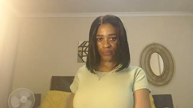 Creamyass22 online show from May 7, 3:50 pm