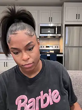 CandyLuxxxx online show from September 11, 3:50 am