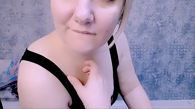 Djullia online show from March 10, 9:10 am