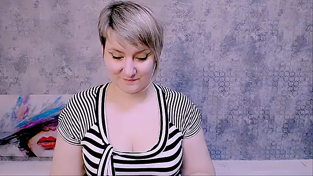 Djullia online show from March 22, 3:20 pm