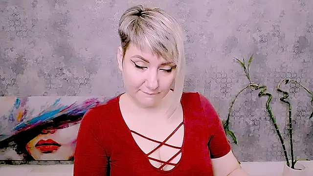 Djullia online show from June 5, 6:52 am