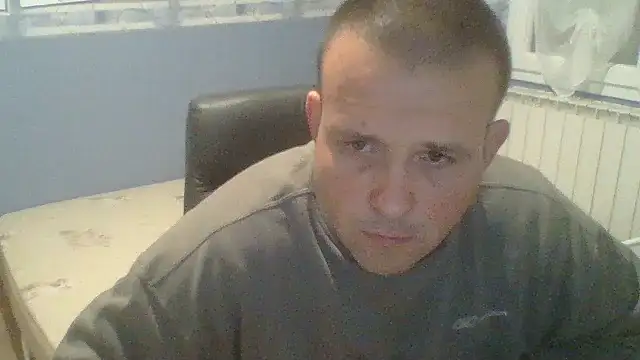 manubm03 online show from October 24, 6:26 pm