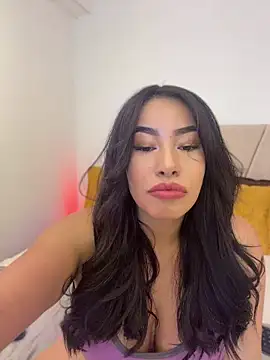 Snapshot of CelesteBreedlove chatting on July 26, 10:27 pm CelesteBreedlove online show from July 26, 10:27 pm