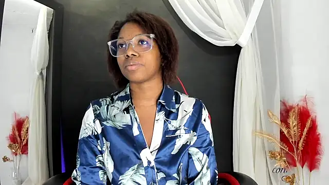 nilosolem online show from May 4, 5:36 am