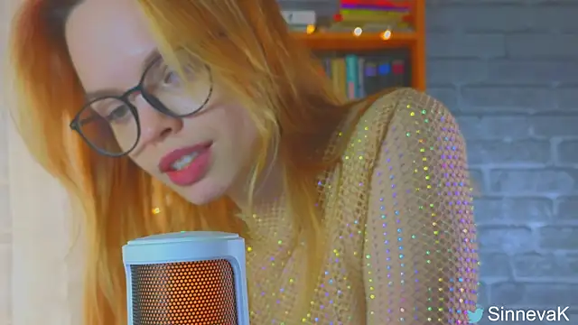 sinteas online show from March 12, 6:00 pm