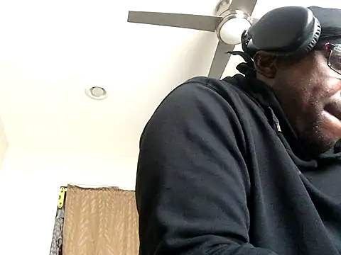 Londonfrotadejr online show from December 8, 3:13 pm