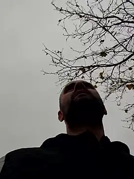 Snapshot of Govora chatting on November 23, 1:33 pm Govora online show from November 23, 1:33 pm