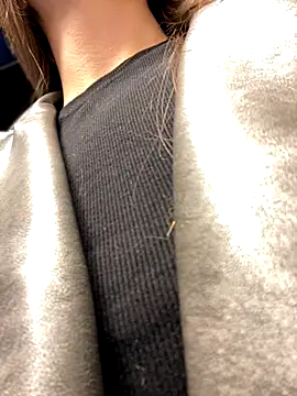 KrisMagnoly online show from September 13, 4:29 pm