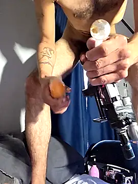 Snapshot of SpeedMagnumBlade6669 chatting on November 20, 11:48 pm SpeedMagnumBlade6669 online show from November 20, 11:48 pm