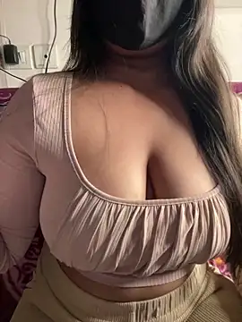 Snapshot of Janhvi_Bhabhi chatting on March 6, 3:52 pm Janhvi Bhabhi online show from March 6, 3:52 pm