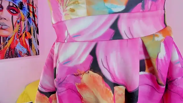 KimberlyJohnsoon online show from February 10, 10:40 pm