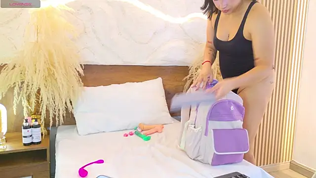 Snapshot of dojacandice chatting on July 22, 10:56 pm dojacandice online show from July 22, 10:56 pm