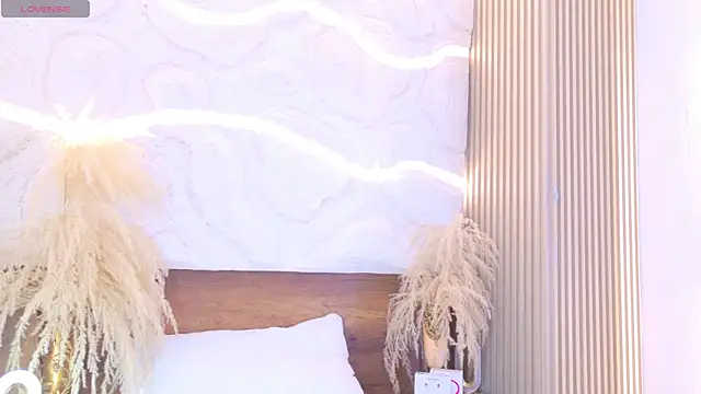Snapshot of dojacandice chatting on July 23, 9:57 pm dojacandice online show from July 23, 9:57 pm