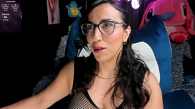 Katiehill 1 online show from November 24, 10:53 pm