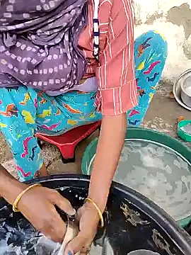 Snapshot of Shreya-Shetty09 chatting on February 7, 2:50 am Shreya-Shetty09 online show from February 7, 2:50 am