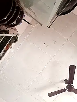 Snapshot of Shreya-Shetty09 chatting on February 20, 3:45 am Shreya-Shetty09 online show from February 20, 3:45 am