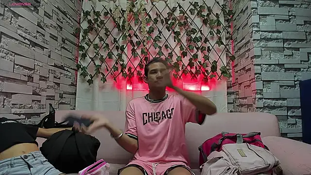 red point x online show from February 9, 1:55 am