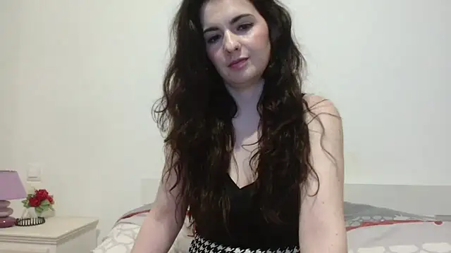 Snapshot of desirmiss1 chatting on May 11, 2:45 pm desirmiss1 online show from May 11, 2:45 pm