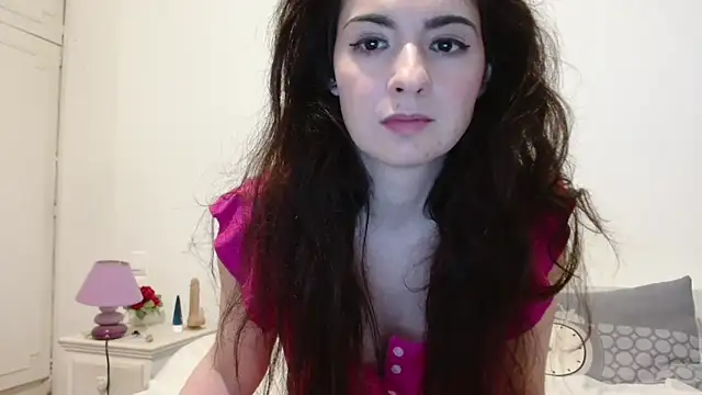Snapshot of desirmiss1 chatting on June 3, 7:00 am desirmiss1 online show from June 3, 7:00 am